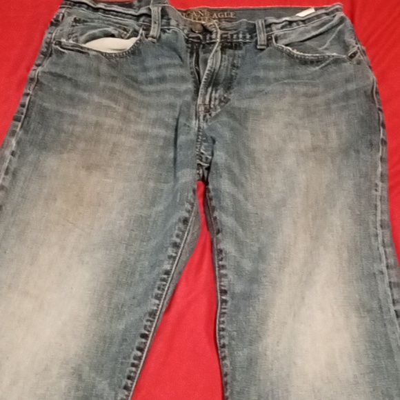Men's American Eagle Relaxed Fit Jeans - Picture 3 of 8